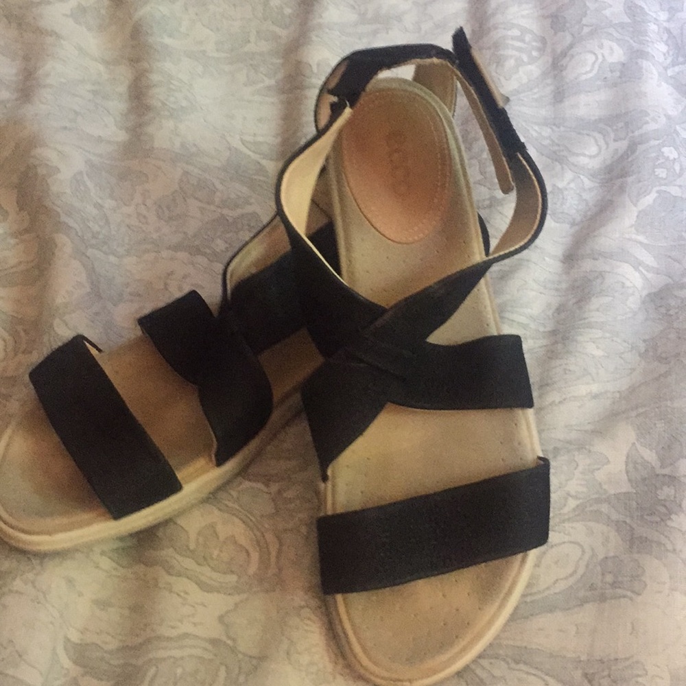 Ecco black leather strap sandals size 38